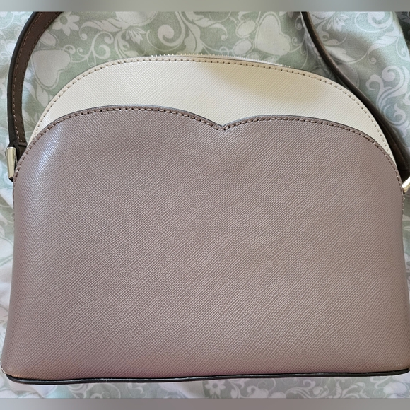 Kate Spade Crossbody - Picture 2 of 9